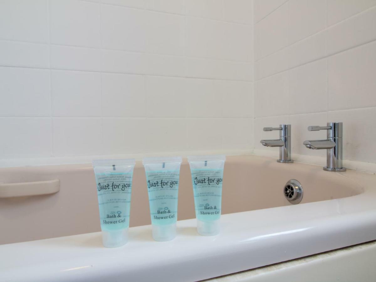 Bright & Tranquil Apartment Near City Centre With Free Parking! Edinburgh Eksteriør billede