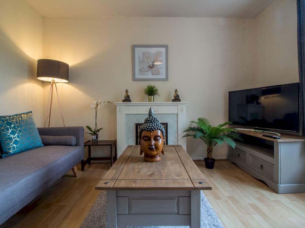 Bright & Tranquil Apartment Near City Centre With Free Parking! Edinburgh Eksteriør billede