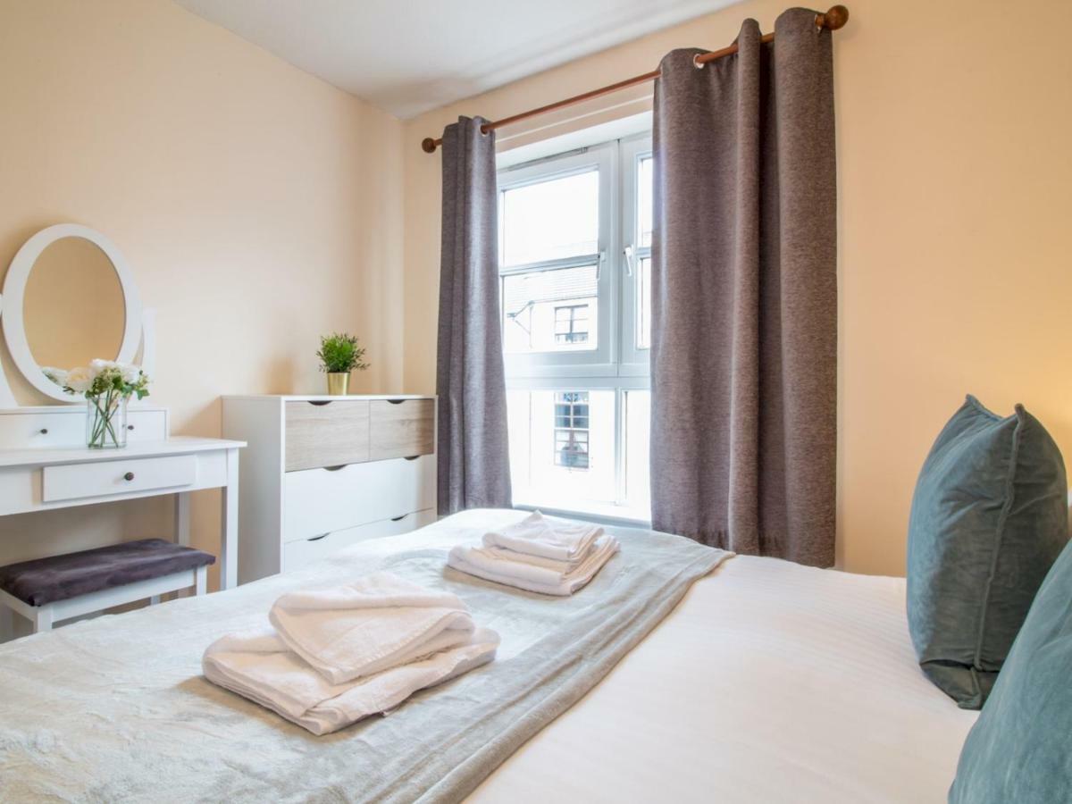 Bright & Tranquil Apartment Near City Centre With Free Parking! Edinburgh Eksteriør billede